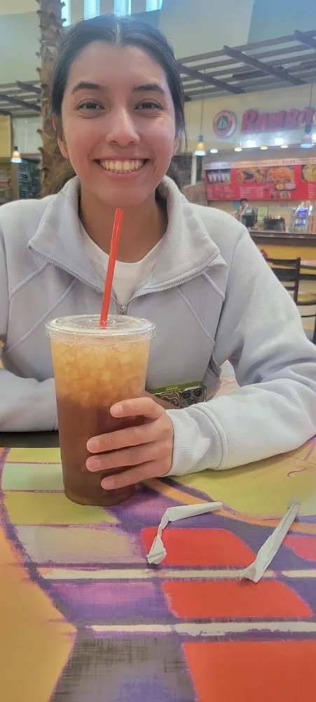 Cuchis Tea
